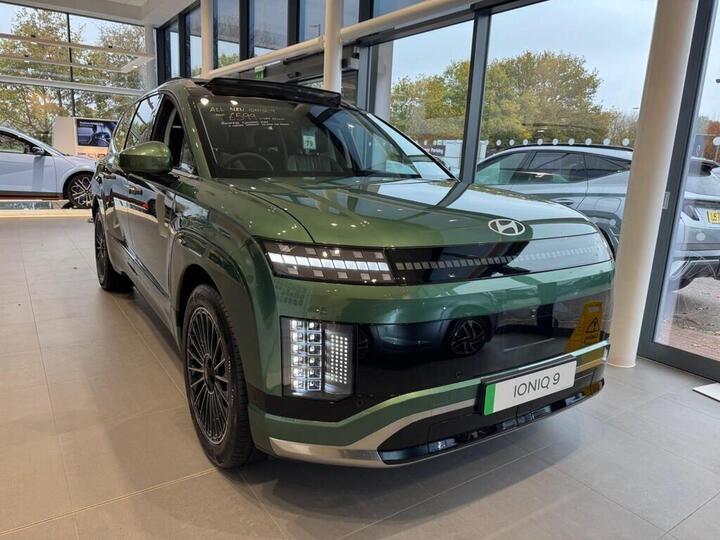 Hyundai IONIQ 9 110kWh Calligraphy Auto AWD 5dr