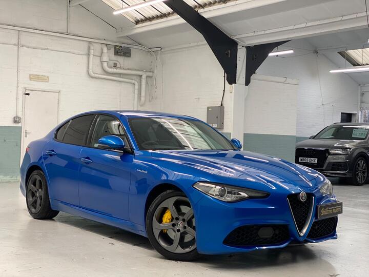 Alfa Romeo Giulia 2.0T Veloce Auto Euro 6 (s/s) 4dr Alfa Romeo Giulia 2.0T Veloce Auto Euro 6 (s/s) 4dr