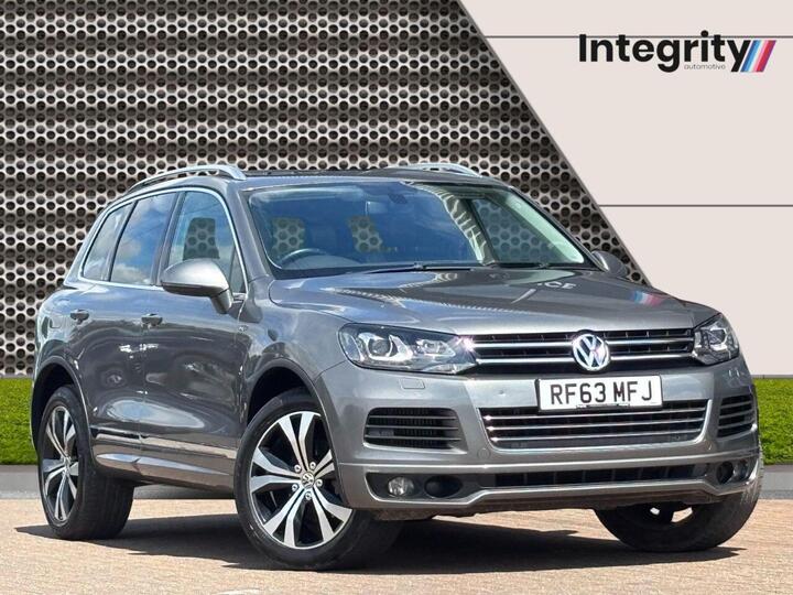 Volkswagen TOUAREG 3.0 TDI V6 BlueMotion Tech R-Line Tiptronic 4WD Euro 5 (s/s) 5dr