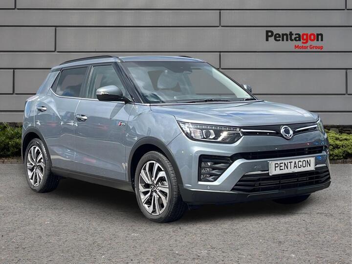 SsangYong Tivoli 1.5P Ultimate Nav Euro 6 (s/s) 5dr SsangYong Tivoli 1.5P Ultimate Nav Euro 6 (s/s) 5dr