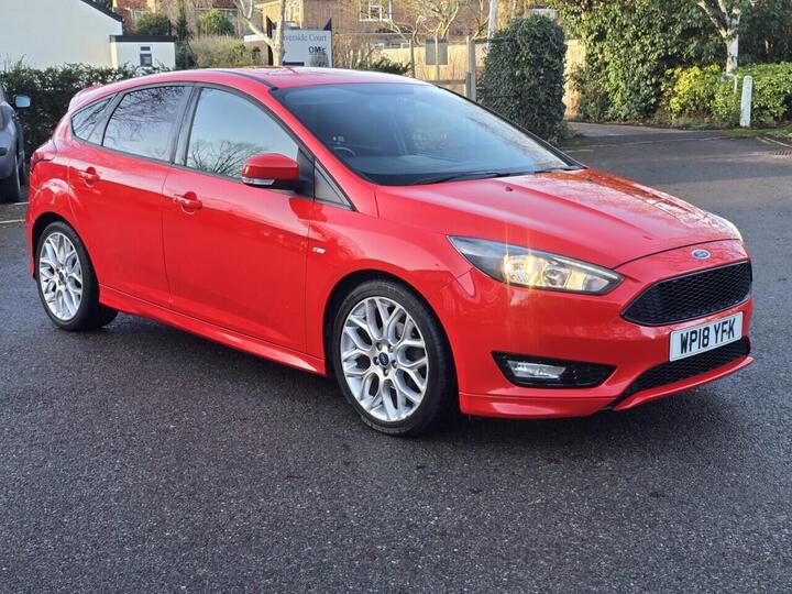 Ford FOCUS 1.0T EcoBoost ST-Line Euro 6 (s/s) 5dr