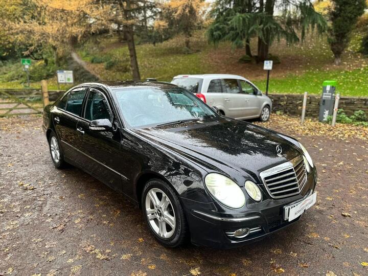 Mercedes-Benz E Class 2.1 E220 CDI Avantgarde 4dr Mercedes-Benz E Class 2.1 E220 CDI Avantgarde 4dr