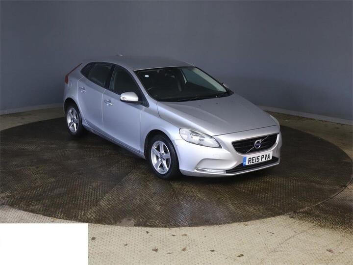 Volvo V40 2.0 T2 ES Euro 6 (s/s) 5dr