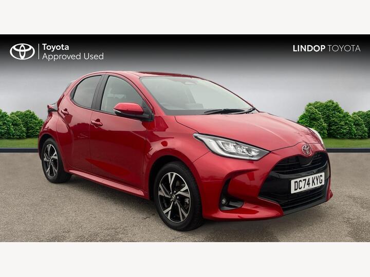 Toyota Yaris 1.5 VVT-h Design E-CVT Euro 6 (s/s) 5dr