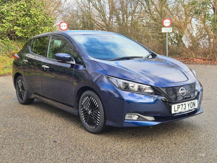 Nissan LEAF 39kWh N-Connecta Auto 5dr