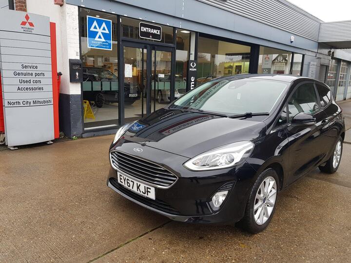 Ford Fiesta 1.0T EcoBoost Titanium Euro 6 (s/s) 3dr