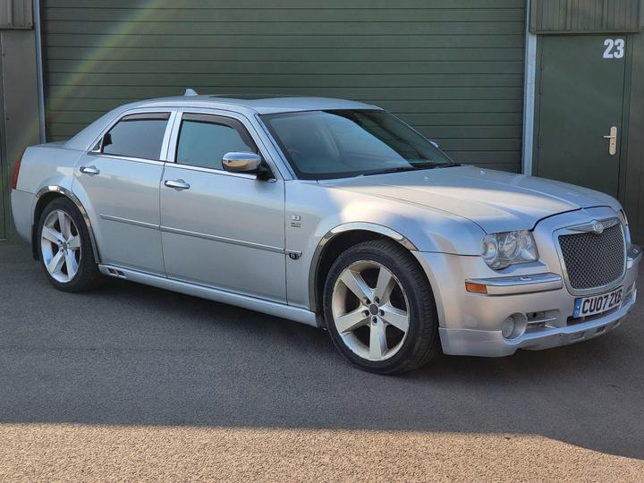 Chrysler 300C 3.0 CRD V6 4dr