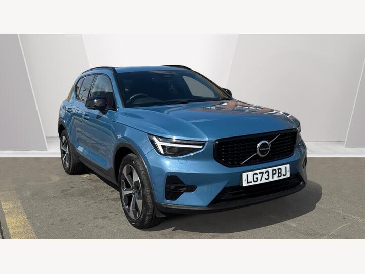 Volvo XC40 2.0 B3 MHEV Ultimate DCT Auto Euro 6 (s/s) 5dr