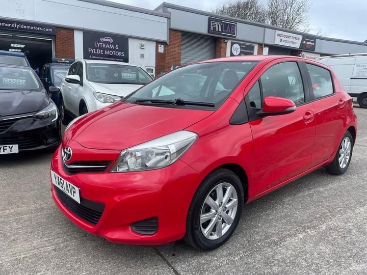 Toyota Yaris 1.33 Dual VVT-i TR Euro 5 5dr