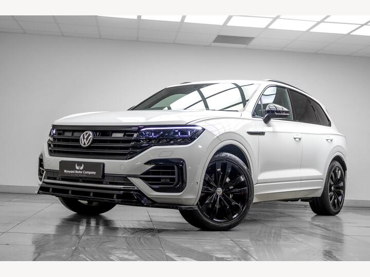 Volkswagen Touareg 3.0 TDI V6 Black Edition Tiptronic 4Motion Euro 6 (s/s) 5dr