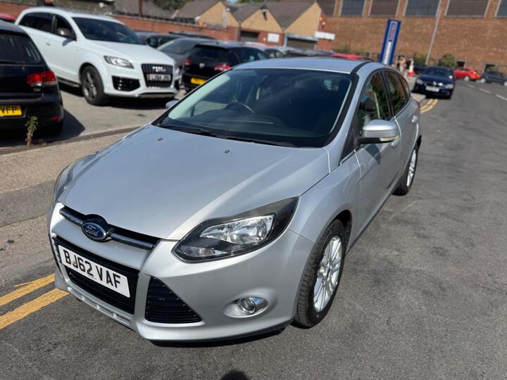 Ford Focus 1.6 Titanium Powershift Euro 5 5dr