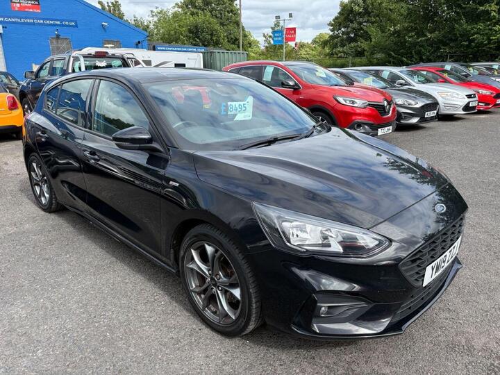 Ford FOCUS 1.0T EcoBoost ST-Line Euro 6 (s/s) 5dr