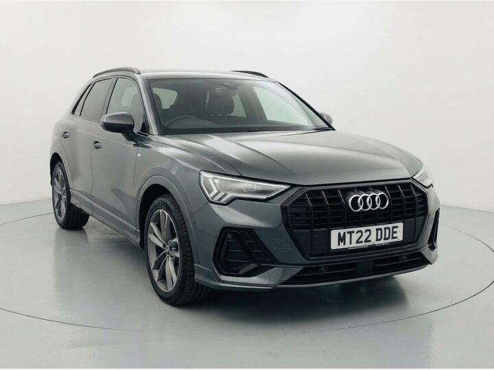 Audi Q3 1.5 TFSI CoD 35 Black Edition Euro 6 (s/s) 5dr