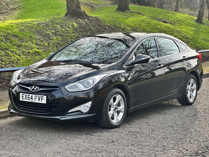 Hyundai I40 1.7 CRDi Blue Drive Active Euro 5 (s/s) 4dr Hyundai I40 1.7 CRDi Blue Drive Active Euro 5 (s/s) 4dr