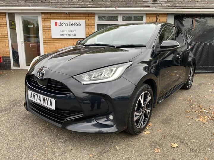Toyota YARIS 1.5 VVT-h Design E-CVT Euro 6 (s/s) 5dr