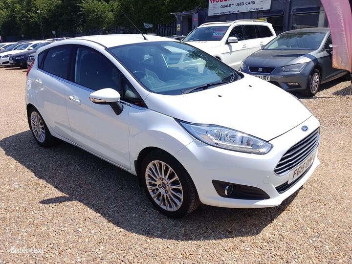 Ford Fiesta 1.0T EcoBoost Titanium Euro 5 (s/s) 5dr