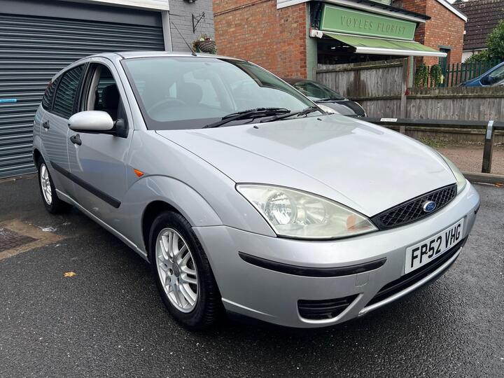 Ford Focus 1.6i 16v LX 5dr