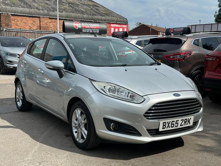 Ford Fiesta 1.5 TDCi Zetec Euro 6 5dr