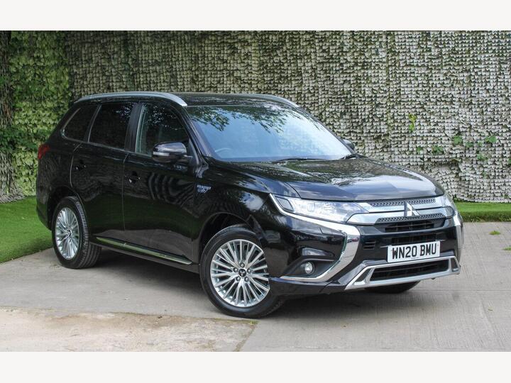 Mitsubishi Outlander 2.4h TwinMotor 13.8kWh Dynamic CVT 4WD Euro 6 (s/s) 5dr
