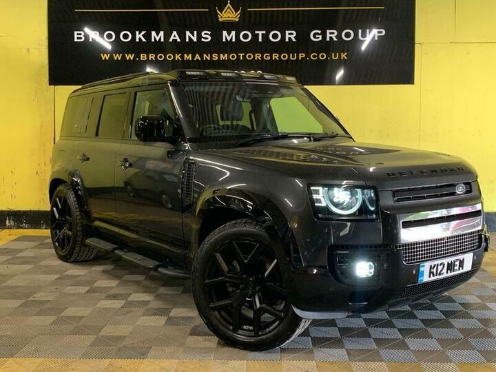 Land Rover Defender 110 3.0 D250 MHEV X-Dynamic SE Auto 4WD Euro 6 (s/s) 5dr Land Rover Defender 110 3.0 D250 MHEV X-Dynamic SE Auto 4WD Euro 6 (s/s) 5dr