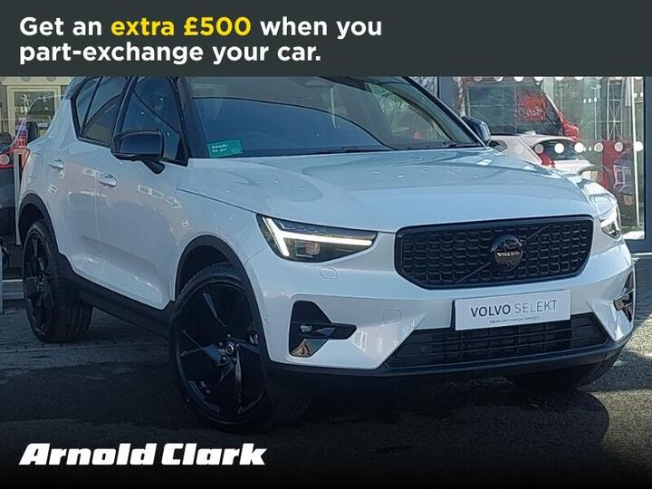 Volvo XC40 2.0 B3 MHEV Ultra Black Edition DCT Auto Euro 6 (s/s) 5dr