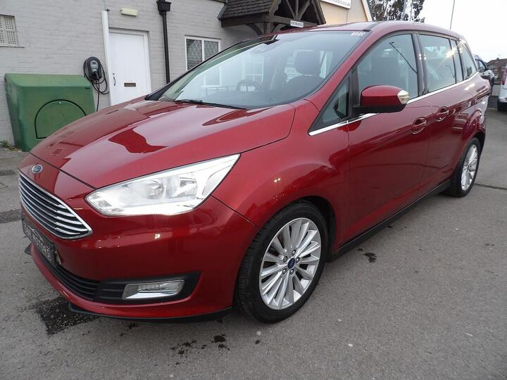 Ford Grand C-Max 1.5 TDCi Titanium Euro 6 (s/s) 5dr Ford Grand C-Max 1.5 TDCi Titanium Euro 6 (s/s) 5dr