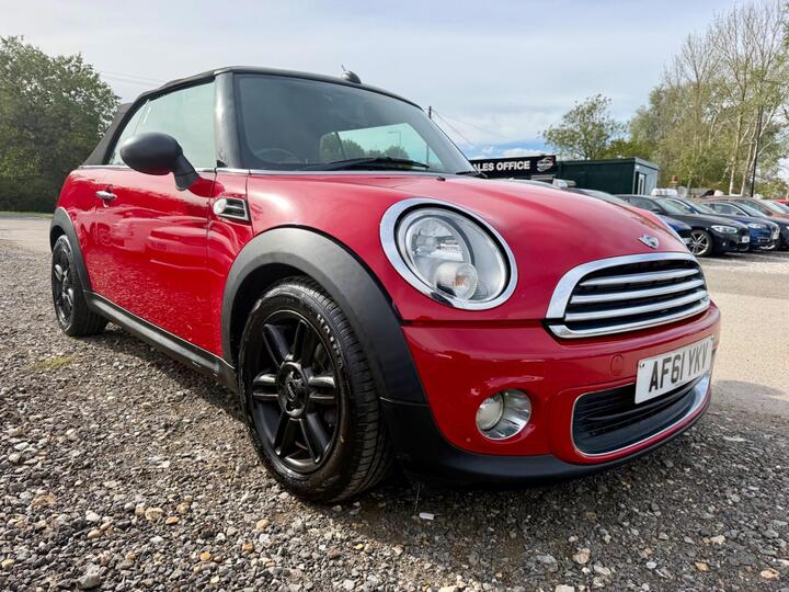 MINI Convertible 1.6 One Steptronic Euro 5 2dr