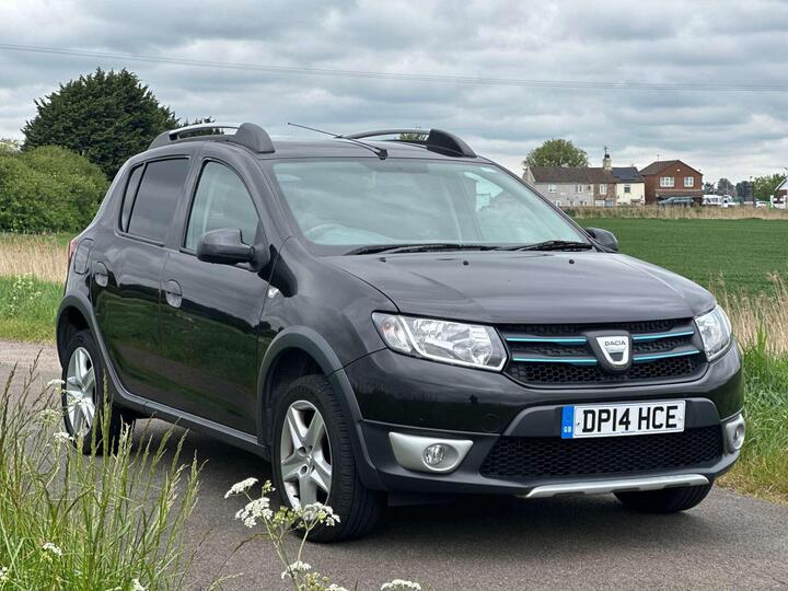 Dacia SANDERO 0.9 TCe Laureate Euro 5 5dr
