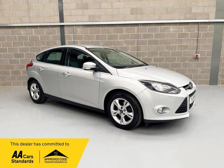 Ford Focus 1.6 Zetec Euro 5 5dr