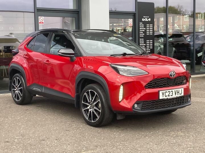 Toyota Yaris Cross 1.5 VVT-h GR SPORT E-CVT Euro 6 (s/s) 5dr