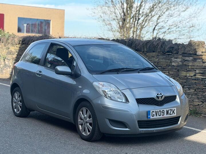 Toyota Yaris 1.33 Dual VVT-i TR Euro 4 (s/s) 3dr