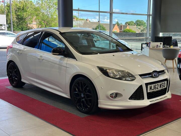 Ford FOCUS 1.6 TDCi Zetec S Euro 5 (s/s) 5dr