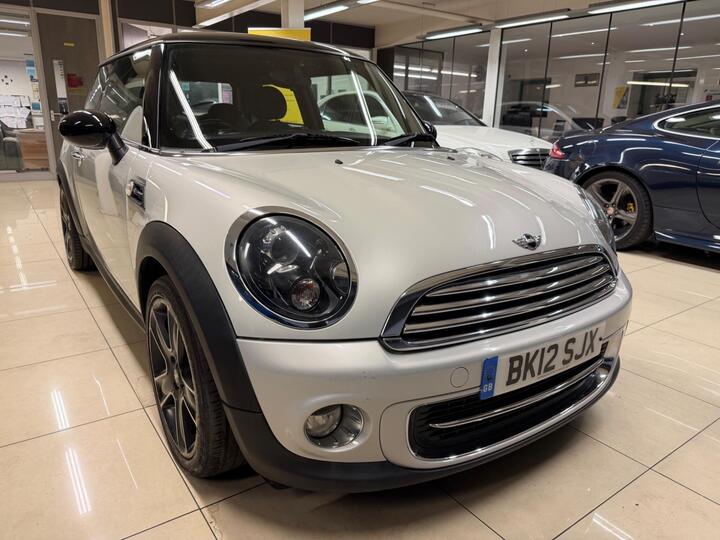 MINI Hatch 1.6 Cooper Soho Euro 5 (s/s) 3dr