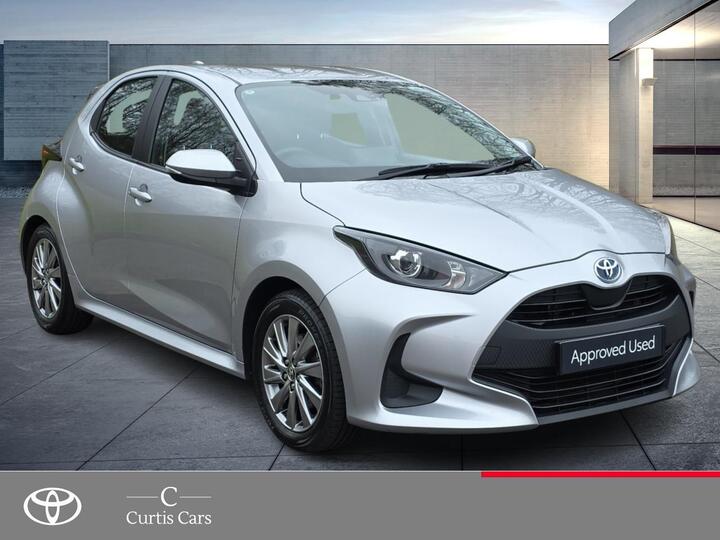 Toyota Yaris 1.5 VVT-h Icon E-CVT Euro 6 (s/s) 5dr