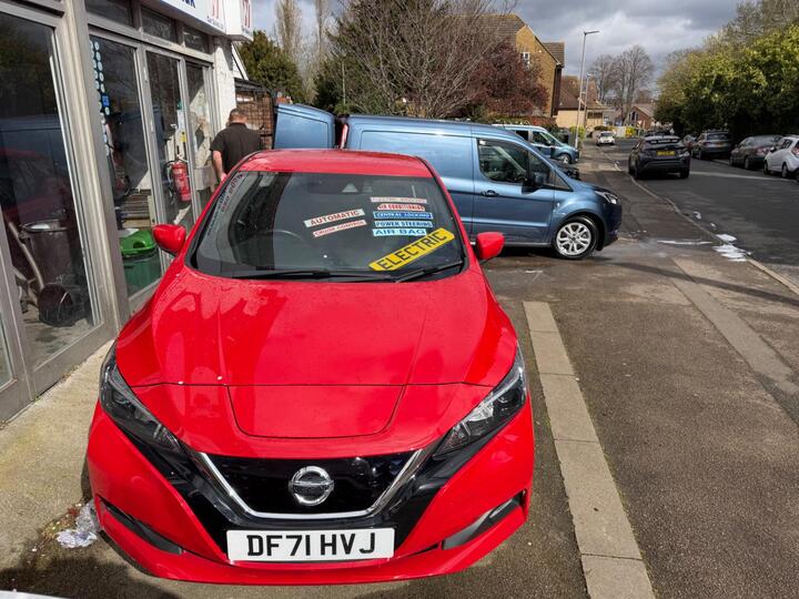 Nissan Leaf 40kWh Acenta Auto 5dr