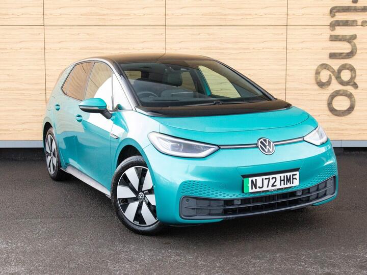 Volkswagen ID.3 Pro 58kWh Family Auto 5dr