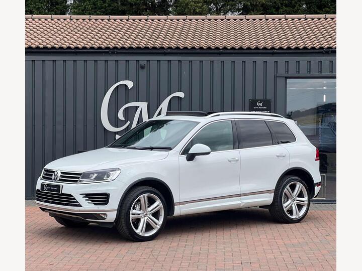 Volkswagen TOUAREG 3.0 TDI V6 BlueMotion Tech R-Line Plus Tiptronic 4WD Euro 6 (s/s) 5dr