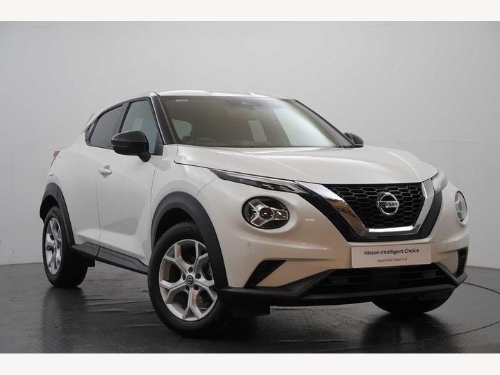 Nissan Juke 1.0 DIG-T N-Connecta Euro 6 (s/s) 5dr