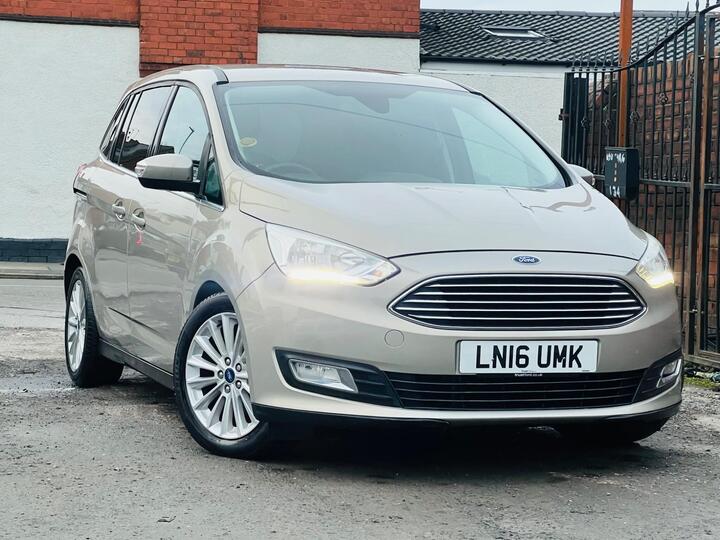 Ford Grand C-Max 1.5 TDCi Titanium Powershift Euro 6 (s/s) 5dr (Nav) Ford Grand C-Max 1.5 TDCi Titanium Powershift Euro 6 (s/s) 5dr (Nav)