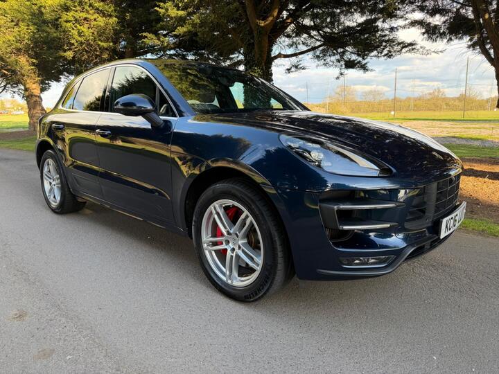 Porsche Macan 3.6T V6 Turbo PDK 4WD Euro 6 (s/s) 5dr
