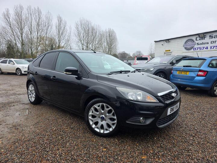 Ford Focus 1.6 TDCi DPF Zetec 5dr