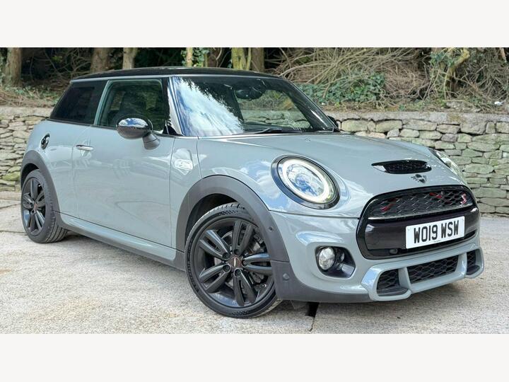 MINI Hatch 2.0 Cooper S Sport Steptronic Euro 6 (s/s) 3dr