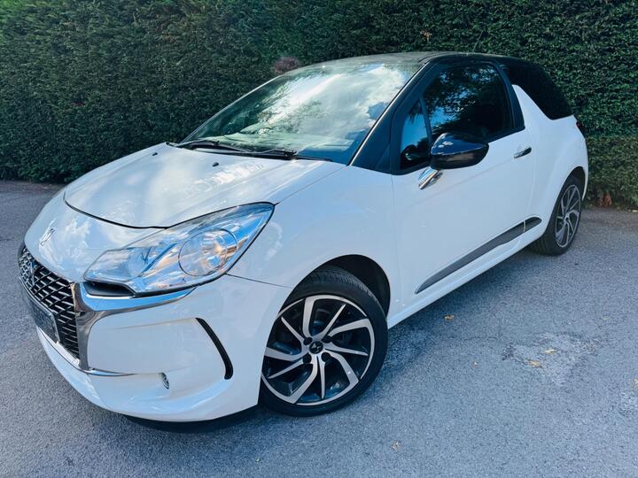 DS AUTOMOBILES DS 3 1.2 PureTech Connected Chic Euro 6 (s/s) 3dr DS AUTOMOBILES DS 3 1.2 PureTech Connected Chic Euro 6 (s/s) 3dr