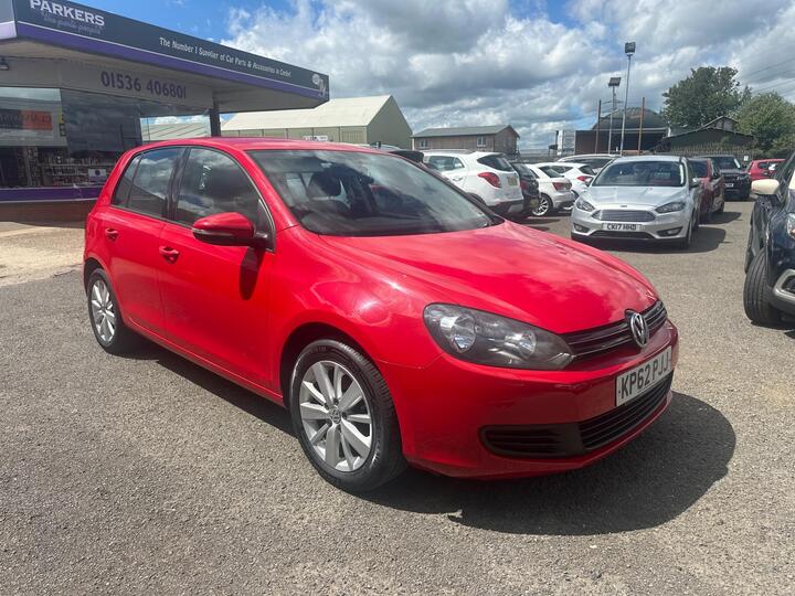 Volkswagen Golf 1.6 TDI Match Euro 5 5dr