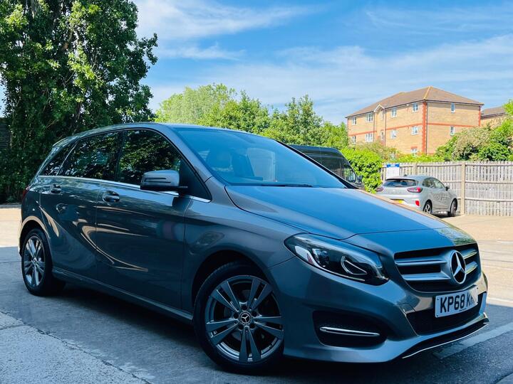 Mercedes-Benz B Class 1.6 B180 Exclusive Edition Euro 6 (s/s) 5dr Mercedes-Benz B Class 1.6 B180 Exclusive Edition Euro 6 (s/s) 5dr