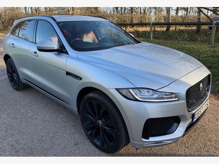 Jaguar F-PACE 3.0 D300 V6 S Auto AWD Euro 6 (s/s) 5dr
