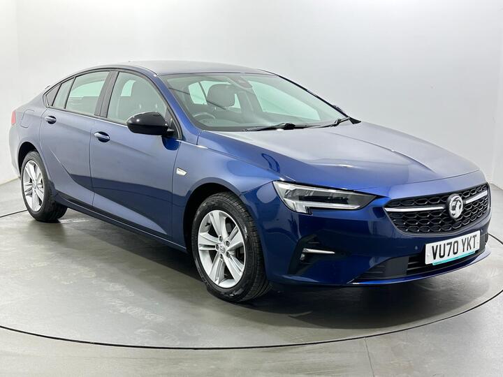 Vauxhall Insignia 1.5 Turbo D SE Nav Grand Sport Euro 6 (s/s) 5dr Vauxhall Insignia 1.5 Turbo D SE Nav Grand Sport Euro 6 (s/s) 5dr