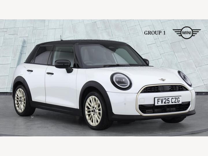 MINI Hatch 1.5C Exclusive Steptronic Euro 6 (s/s) 5dr