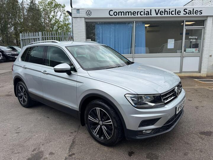 Volkswagen Tiguan 2.0 TDI SE Navigation DSG 4Motion Euro 6 (s/s) 5dr