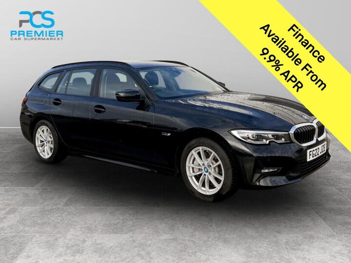 BMW 3 Series 2.0 330e 12kWh SE Pro Touring Auto Euro 6 (s/s) 5dr BMW 3 Series 2.0 330e 12kWh SE Pro Touring Auto Euro 6 (s/s) 5dr